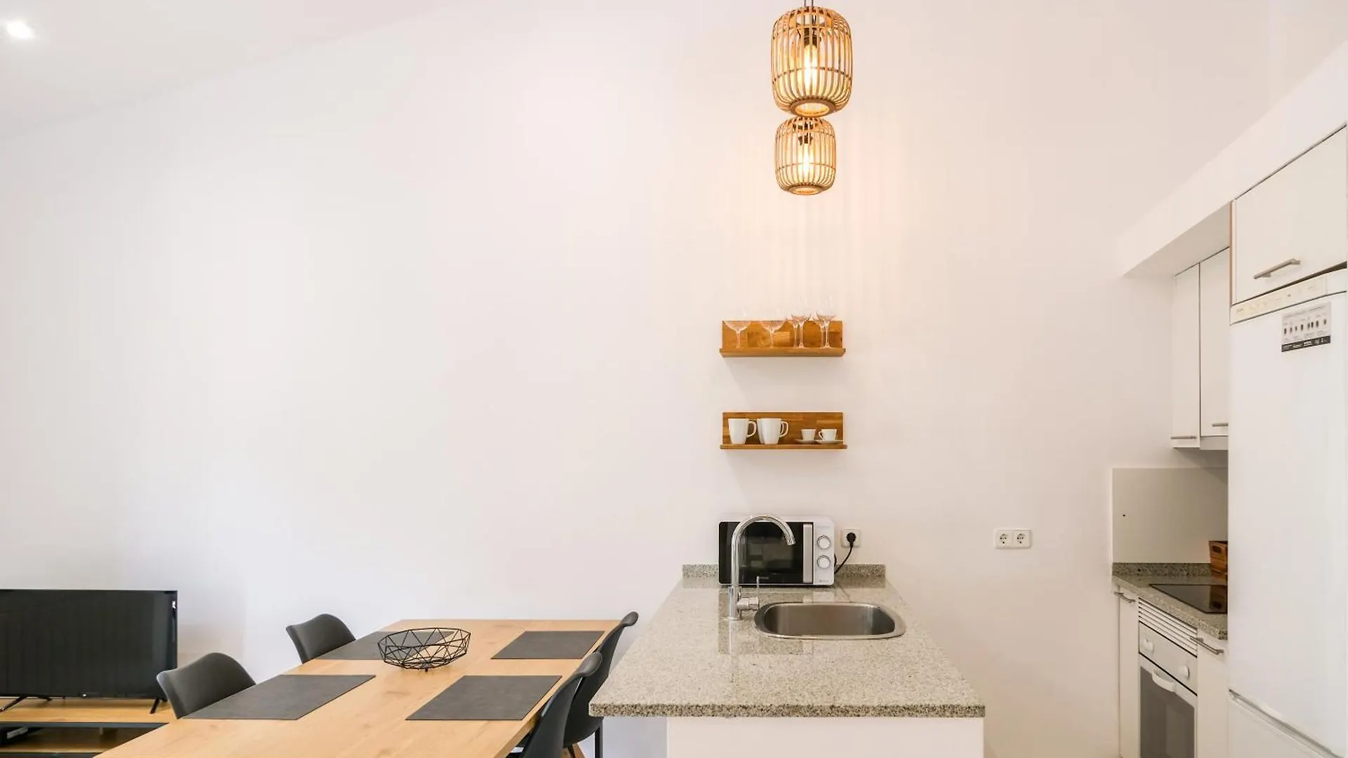 Ca Leudald 3 Apartamento En Besalu Con Terraza