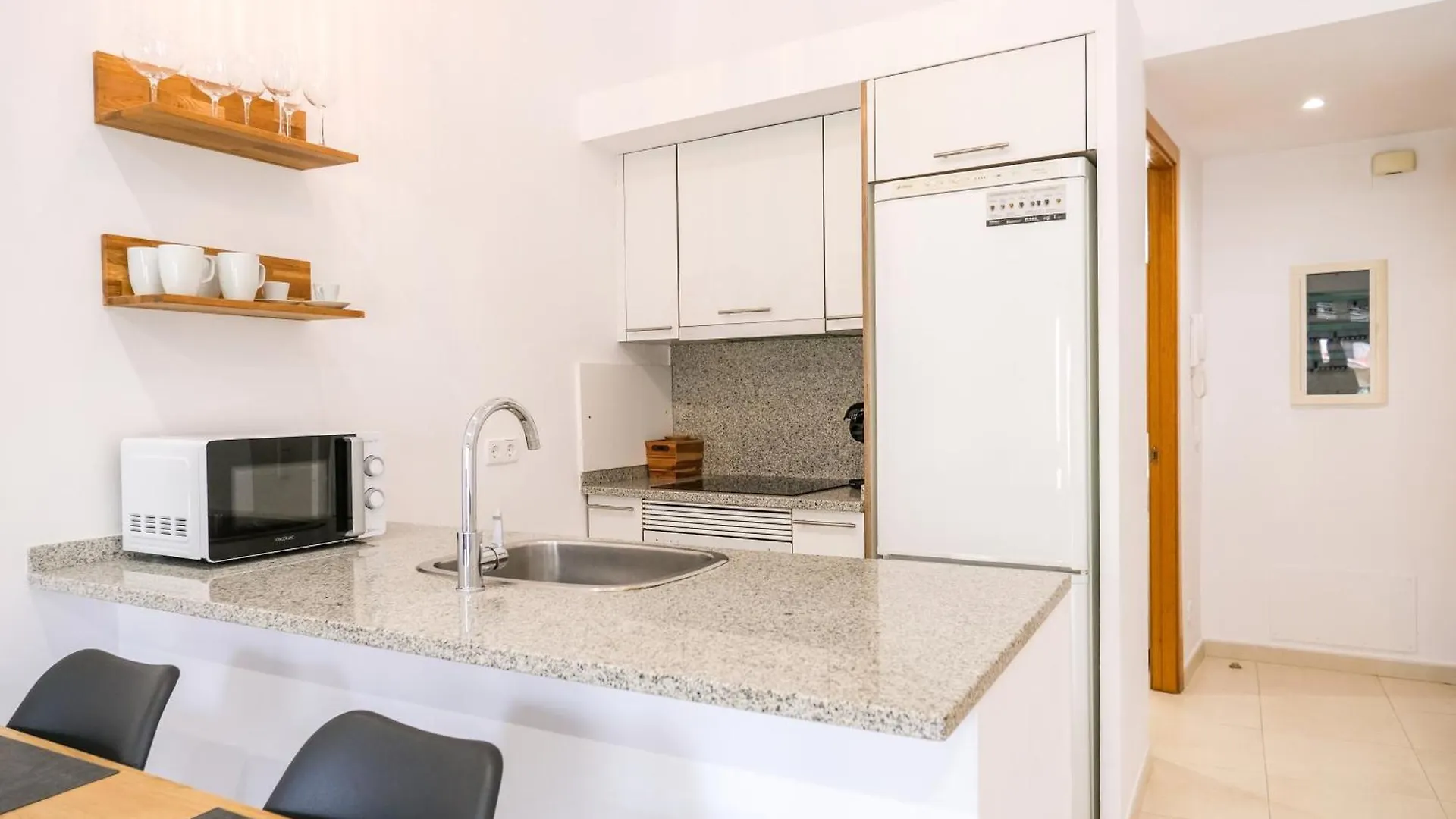 Apartment Ca Leudald 3 Apartamento En Besalu Con Terraza Spain