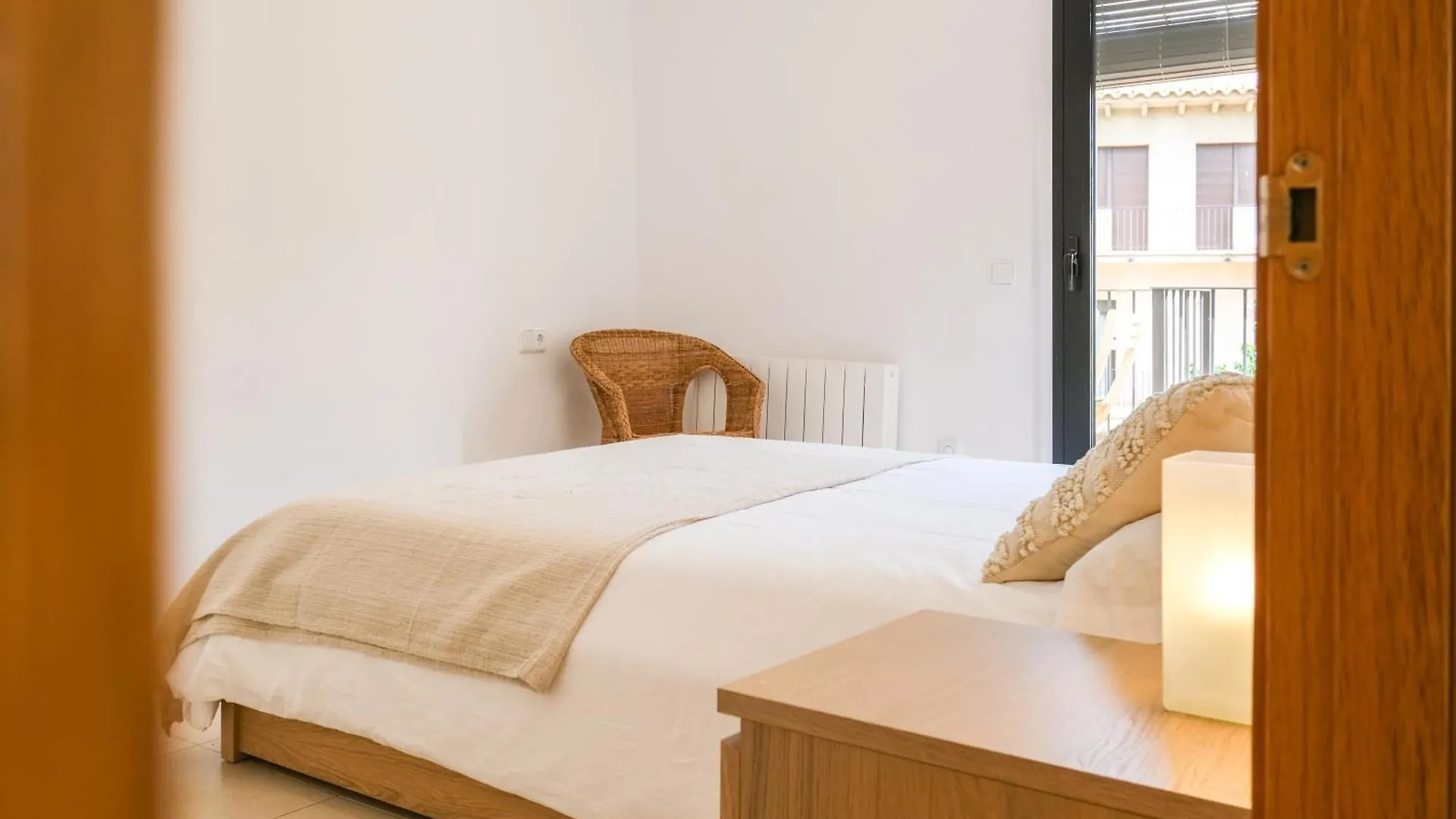 Apartment Ca Leudald 3 Apartamento En Besalu Con Terraza