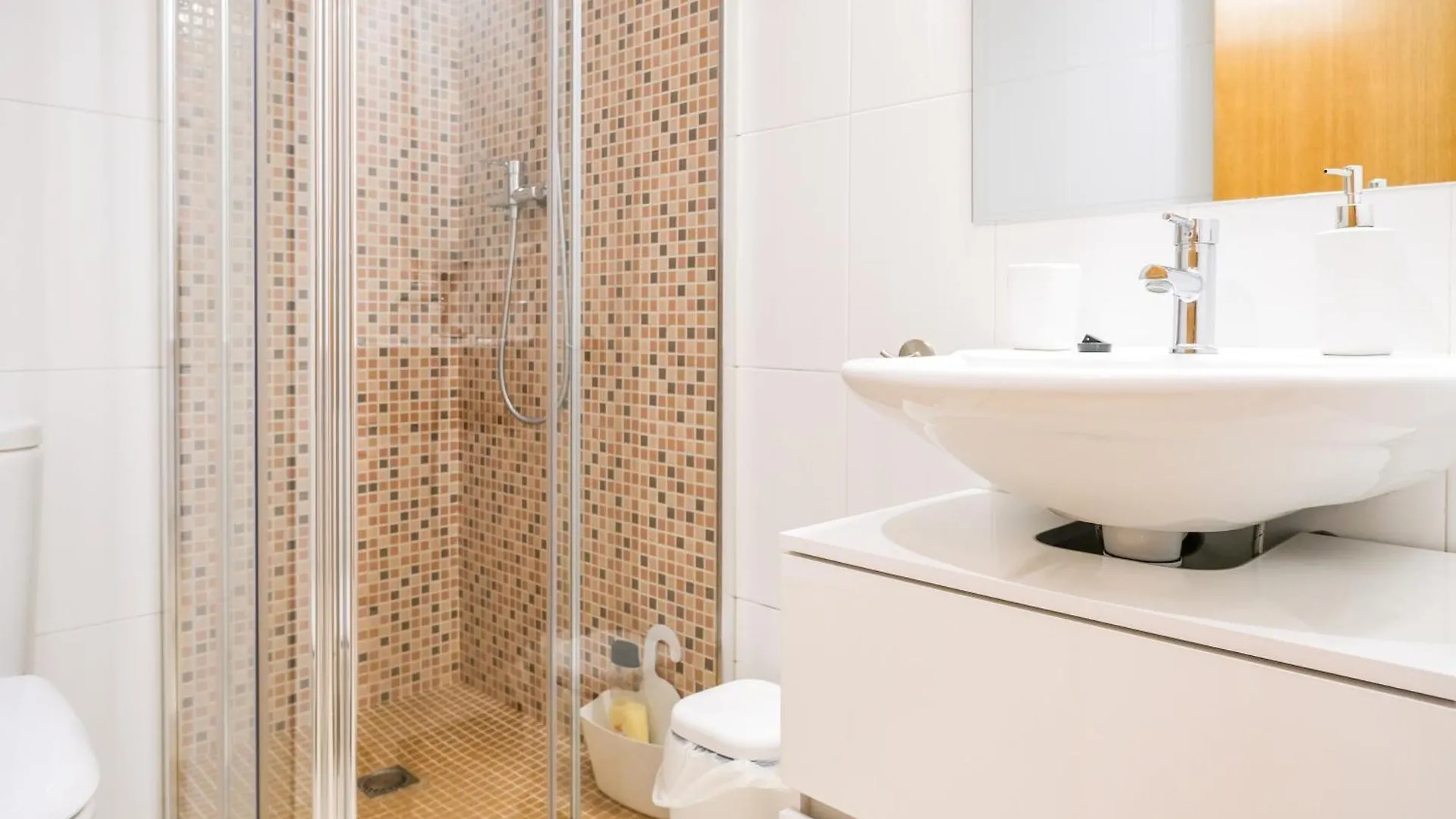 Ca Leudald 3 Apartamento En Besalu Con Terraza 0*,  Spain